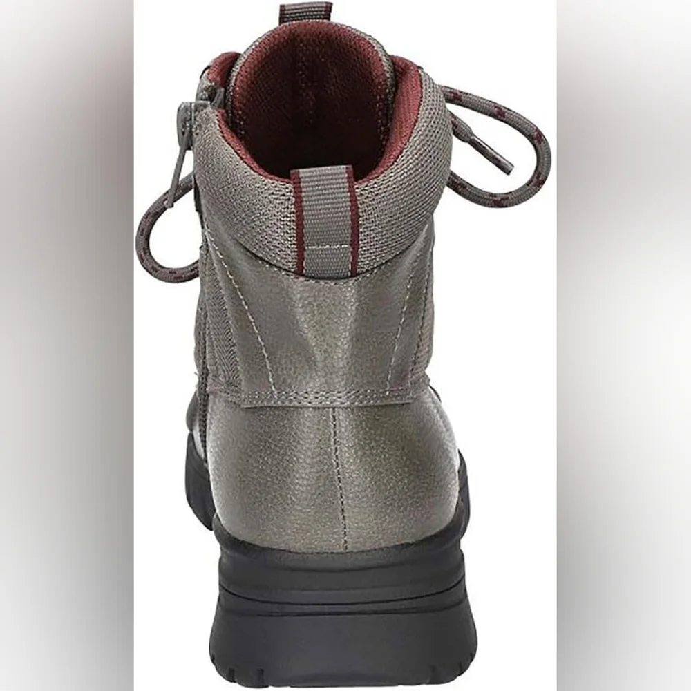 Easy Street Stormy Womens Boot 9 M Gray Pebble/Nylon
